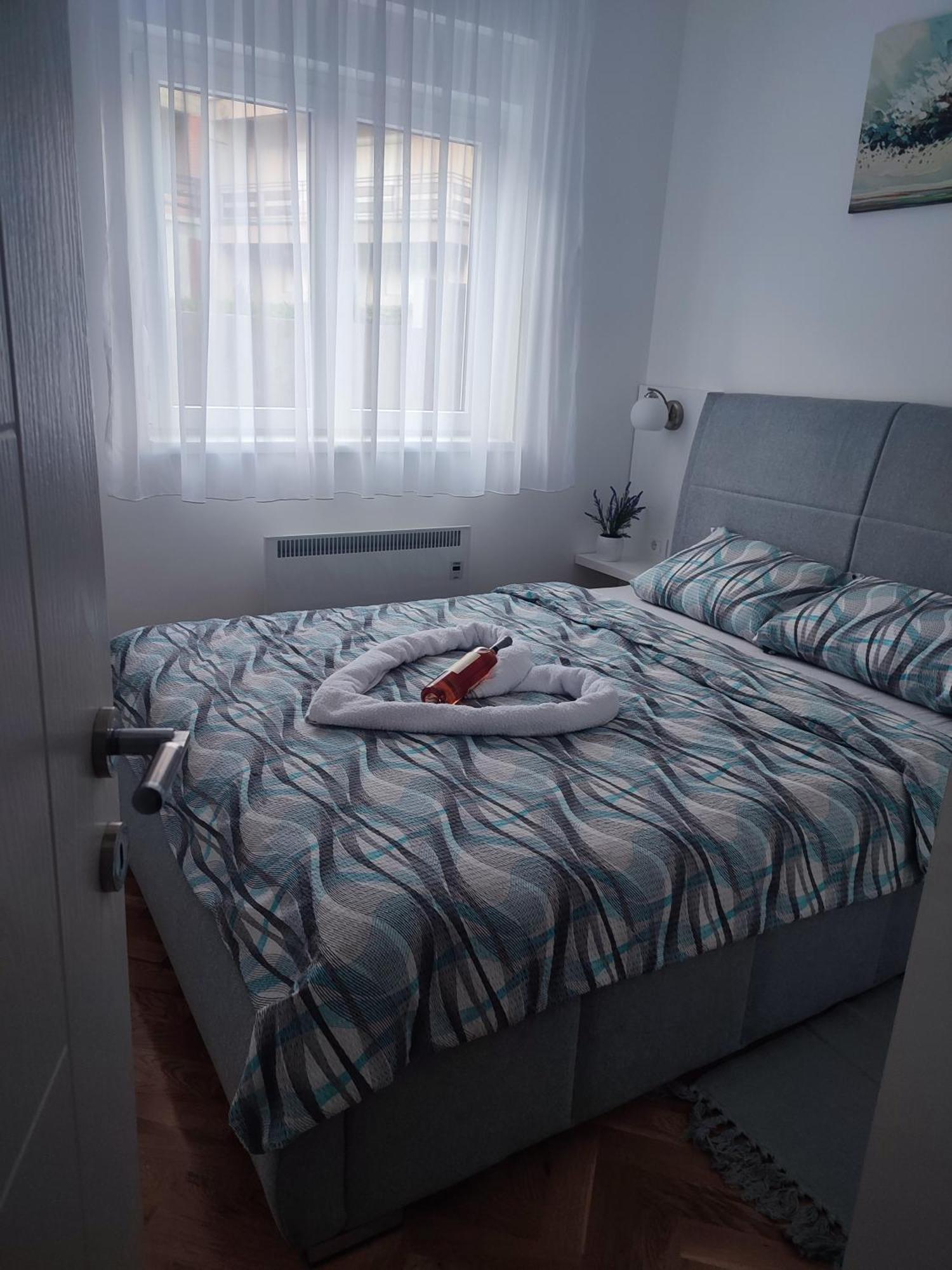 Pina Apartment *